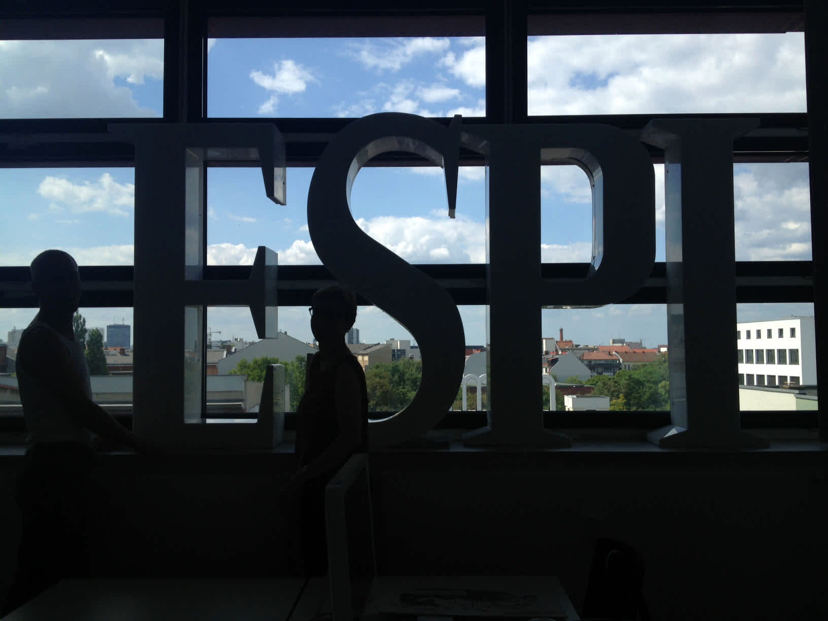 ESPI-aufgestellt %20L%20und%20Marianne