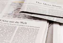 Zeitungstitel klein