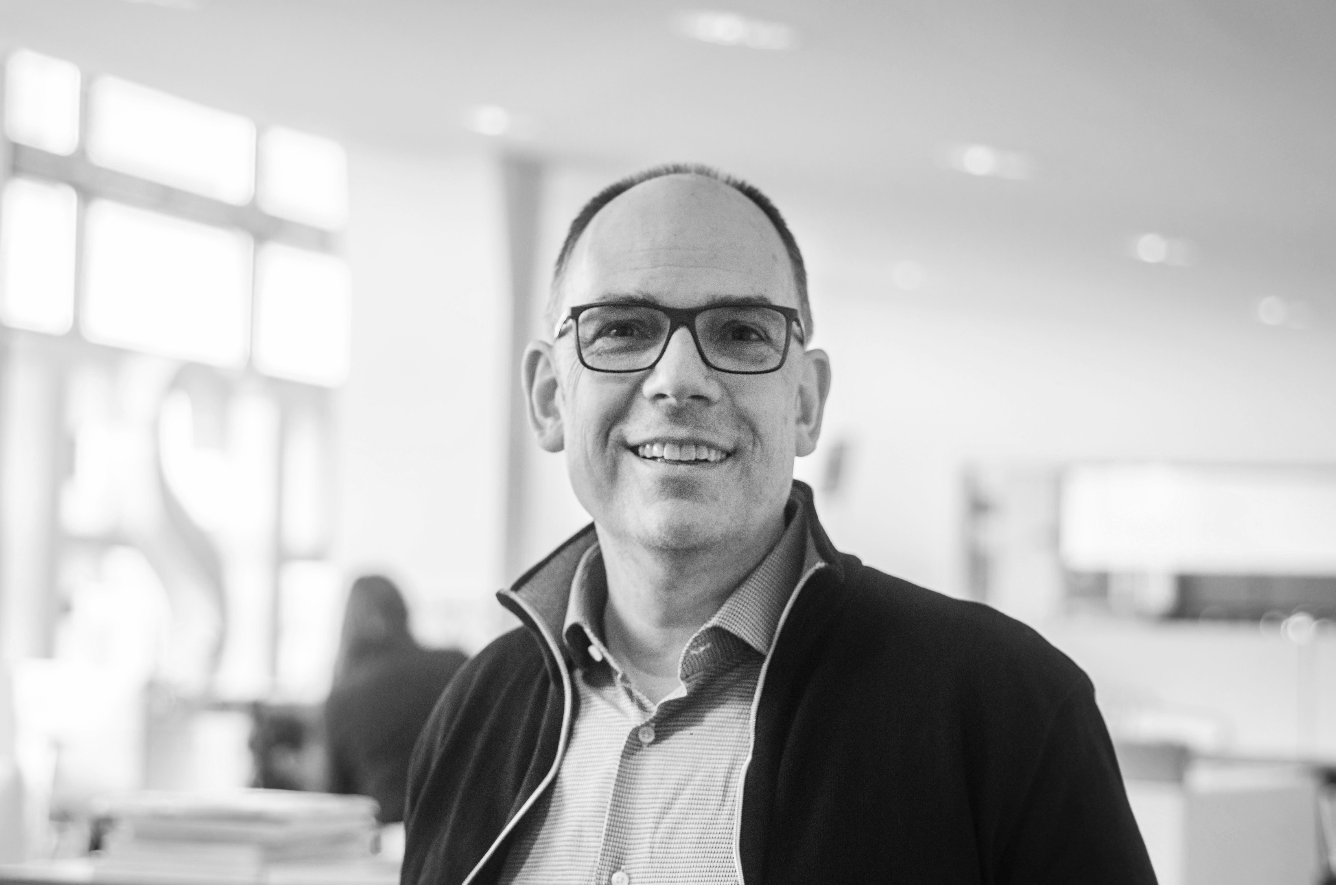 oliver 2 schwartzweiss